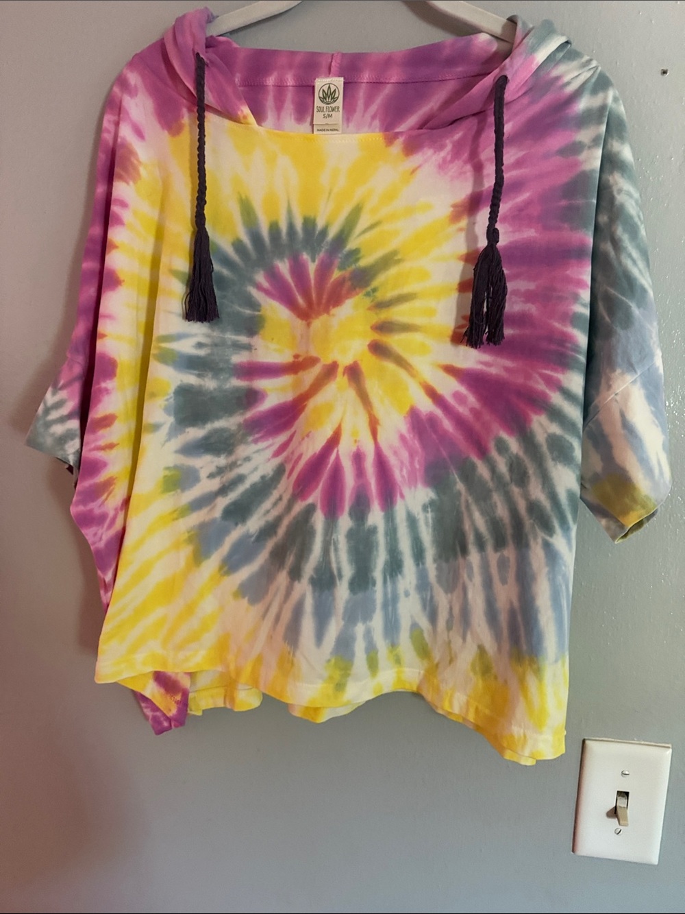 Soul Flower Tie-Dye Hooded Short Sleeve Top - Yellow, Pink, Blue, Gray